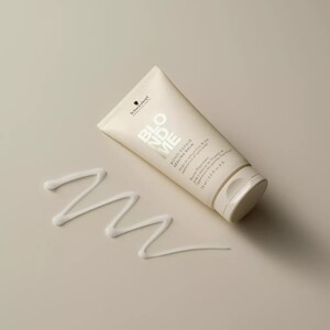SCHWARZKOPF BLONDME 4