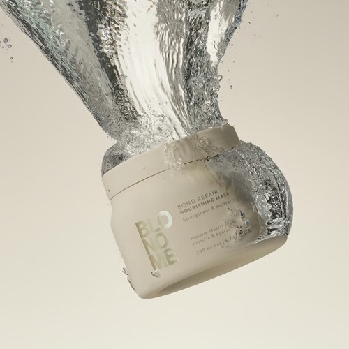 SCHWARZKOPF BLONDME 6