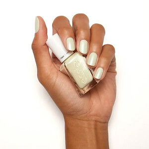 Essie Gel Couture 4