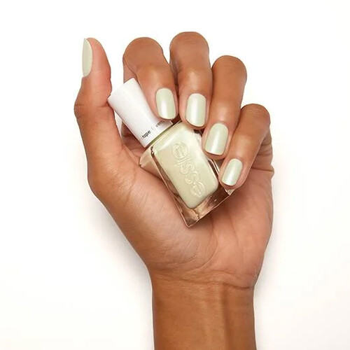 Essie Gel Couture 4