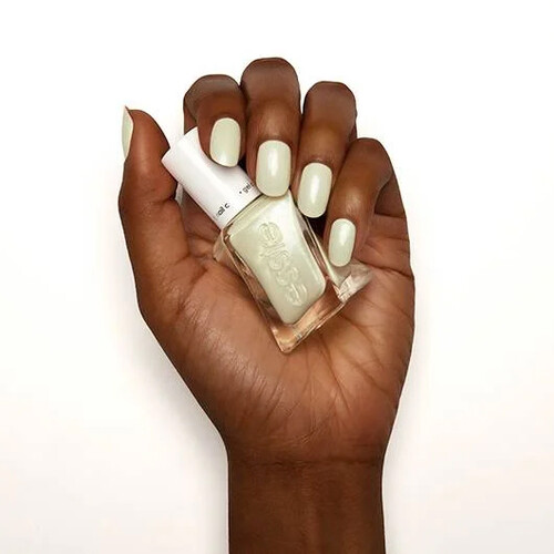 Essie Gel Couture 5