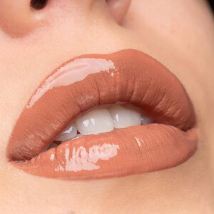 NYX PRO MAKEUP SHINE 5