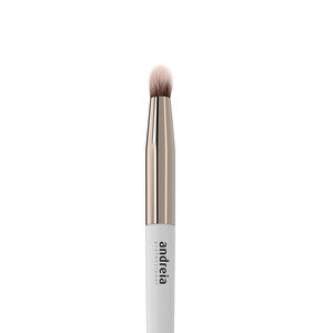 Andreia Eyeshadow 2