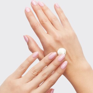 OPI NAIL AND SKIN 3