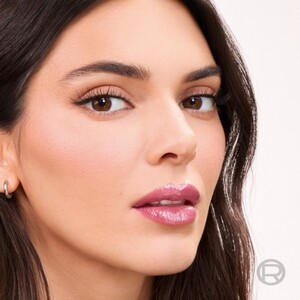 L’Oréal Paris Plump 5