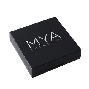 MYA SQUARE MAKE-UP 2
