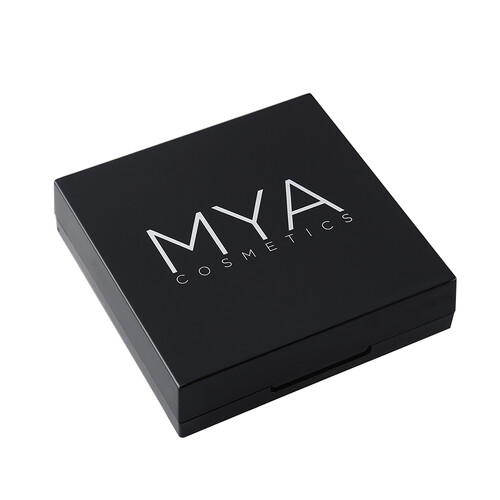 MYA SQUARE MAKE-UP 2
