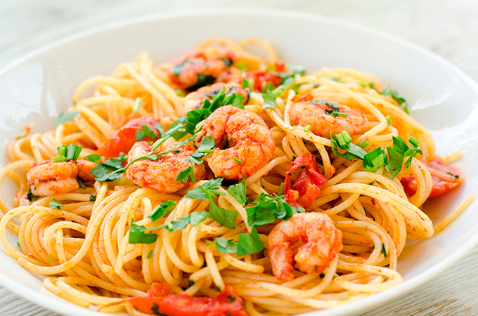 Linguini-com-Camarão-e-Espargos
